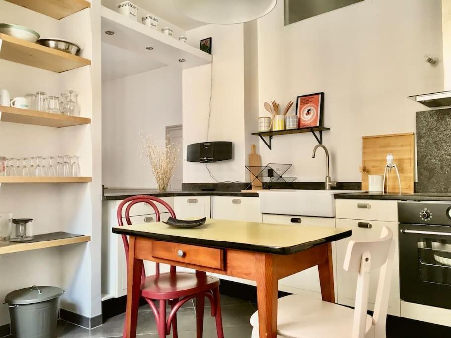 Coeur Du Centre Ville Avec Balcon LʼIsle-sur-la-Sorgue Extérieur photo